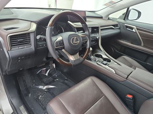 Used 2019 Lexus RX 350L FWD image 17