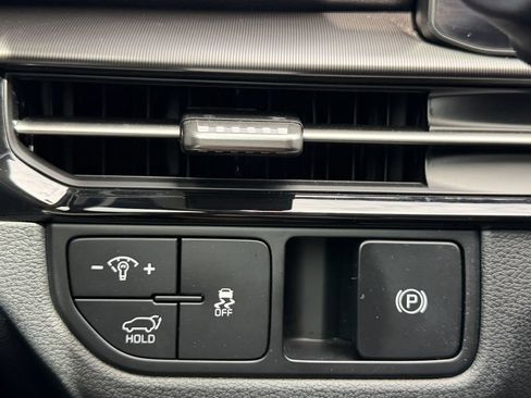 Certified 2026 Kia Sportage SX FWD image 34
