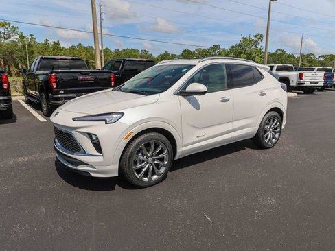 New 2026 Buick Encore GX Avenir w/ Avenir Technology Package FWD image 4