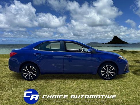Used 2017 Toyota Corolla XSE image 8