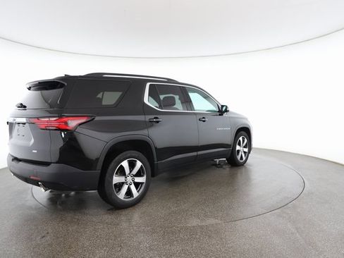 Used 2024 Chevrolet Traverse Limited LT image 18