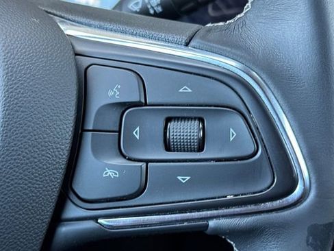 Used 2023 Buick Encore GX Select w/ Sport Touring Package image 39