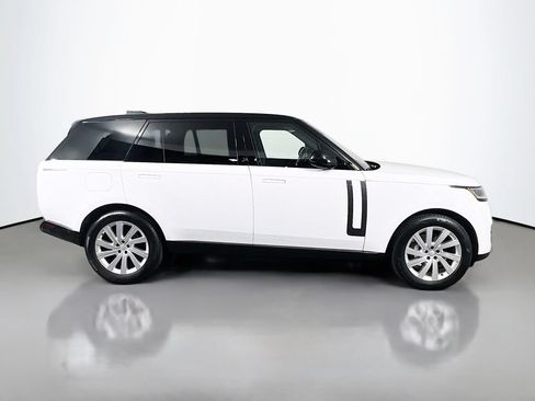 Used 2025 Land Rover Range Rover Long Wheelbase SE AWD/4WD image 4
