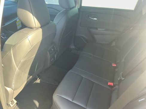 New 2026 Nissan Rogue SV AWD/4WD image 15