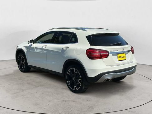 Used 2019 Mercedes-Benz GLA 250 4MATIC image 7