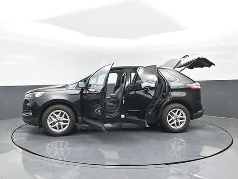 Used 2023 Ford Edge SEL w/ Convenience Package AWD/4WD image 22