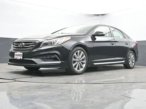 Used 2017 Hyundai Sonata Limited w/ Cargo Package FWD image 47