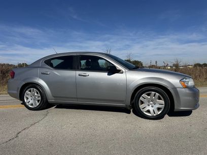 Used 2013 Dodge Avenger SE
