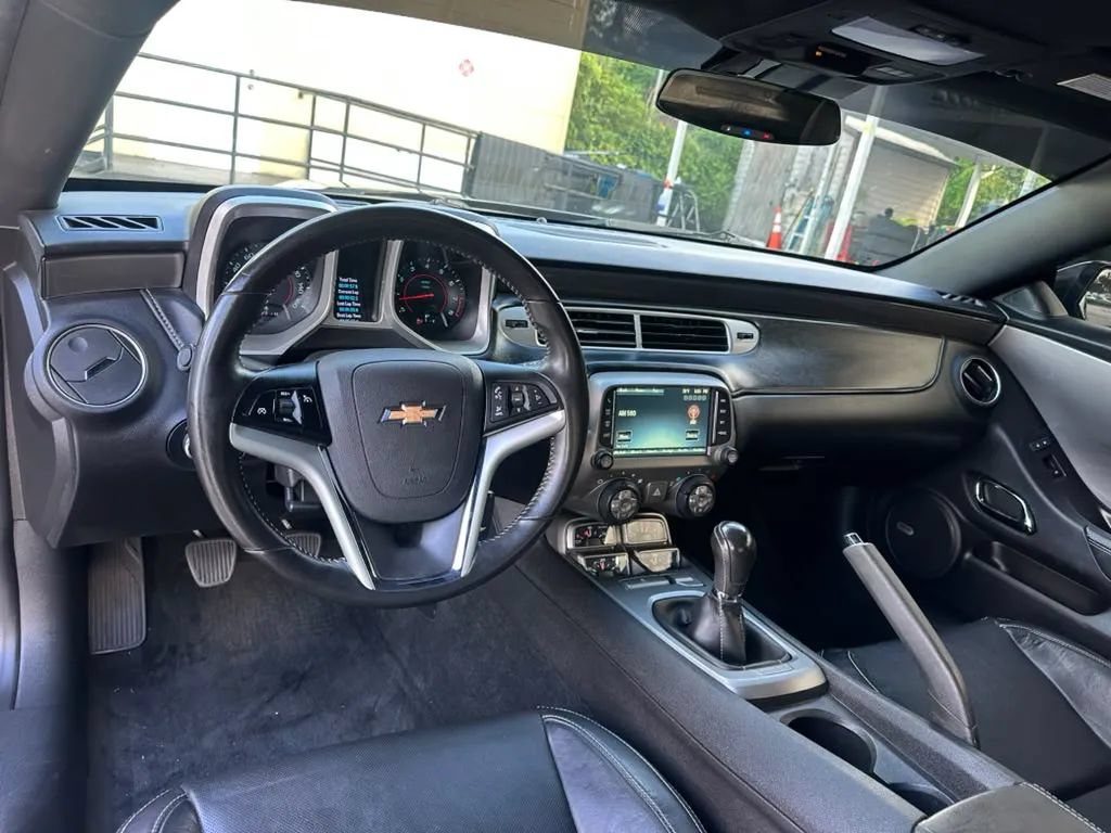 Used 2015 Chevrolet Camaro LT w/ RS Package RWD image 8
