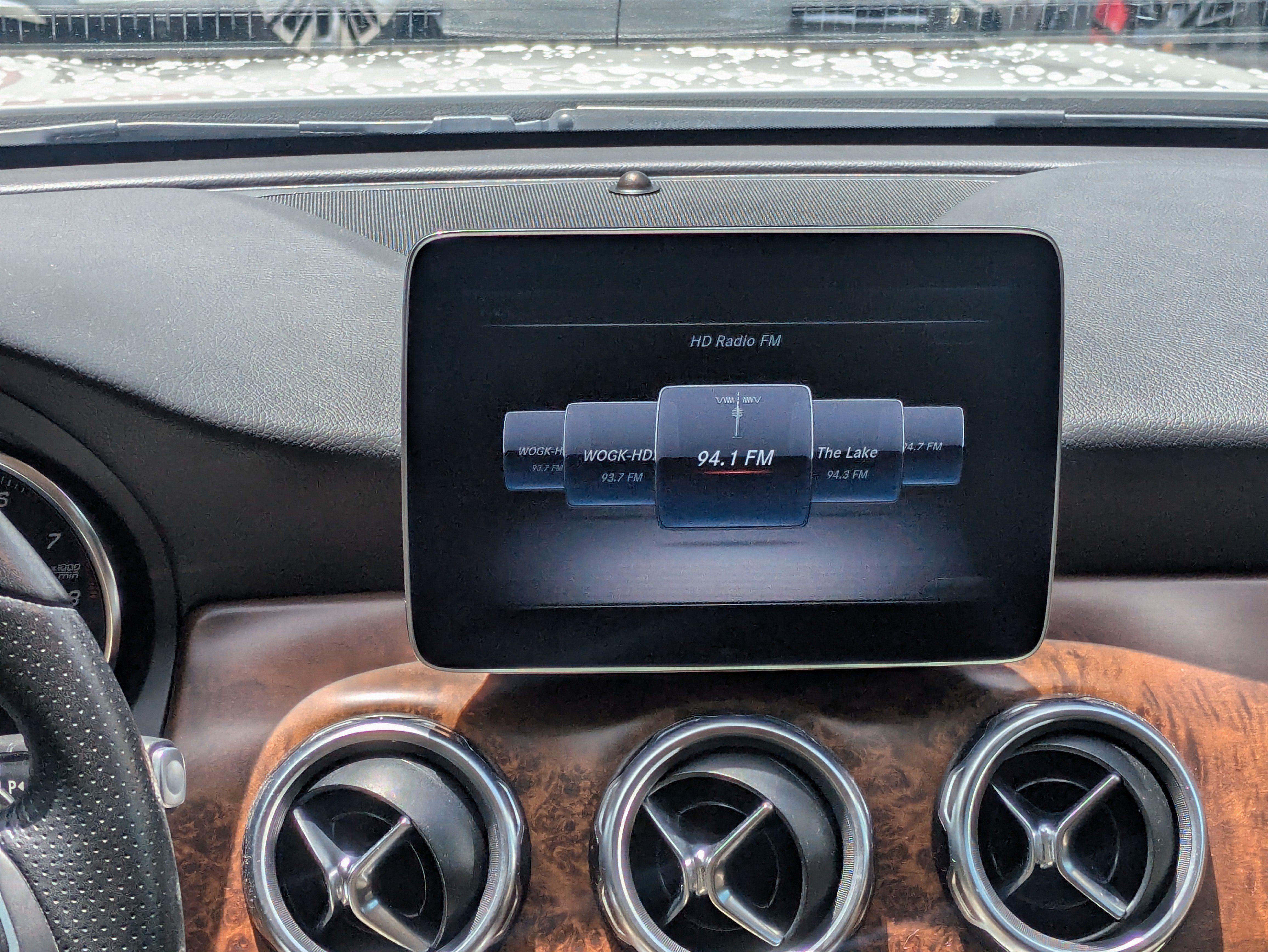 Certified 2018 Mercedes-Benz GLA 250 image 17