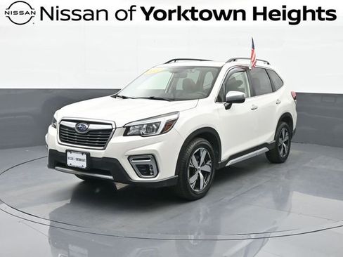 Used 2019 Subaru Forester Touring image 1