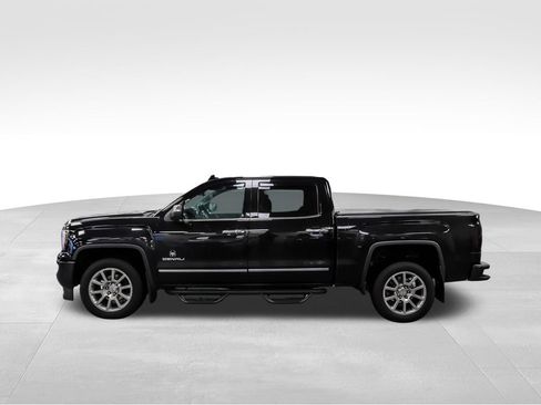 Used 2018 GMC Sierra 1500 Denali image 2