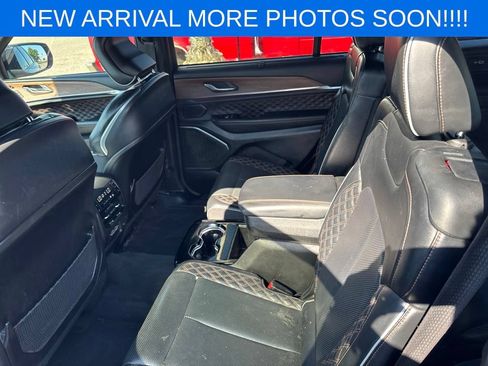 Used 2021 Jeep Grand Cherokee L Summit w/ Advanced Protech Group IV AWD/4WD image 12