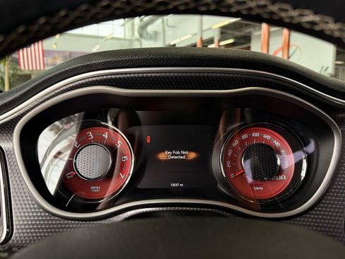 Used 2016 Dodge Challenger SRT Hellcat image 45