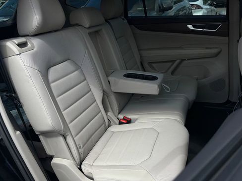 New 2026 Volkswagen Atlas SEL AWD/4WD image 8