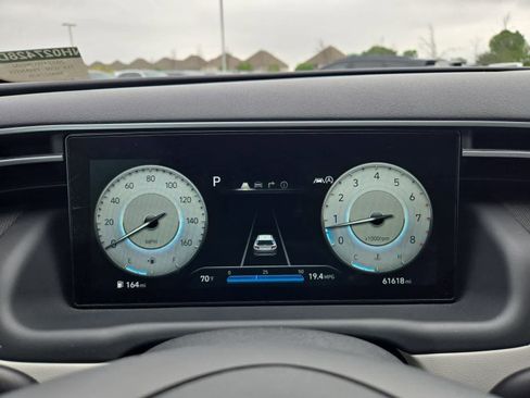 Used 2022 Hyundai Tucson Limited AWD/4WD image 32