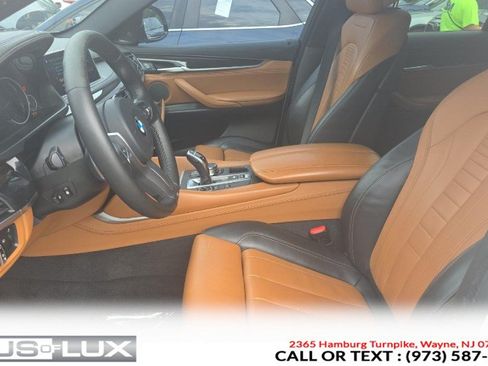 Used 2018 BMW X6 xDrive35i w/ M Sport Package AWD/4WD image 3