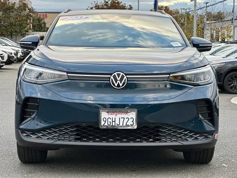 Used 2023 Volkswagen ID.4 Pro image 9