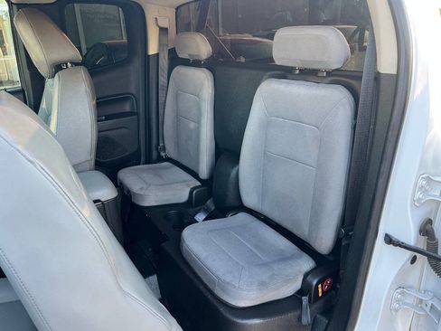 Used 2016 Chevrolet Colorado 2WD Extended Cab image 25