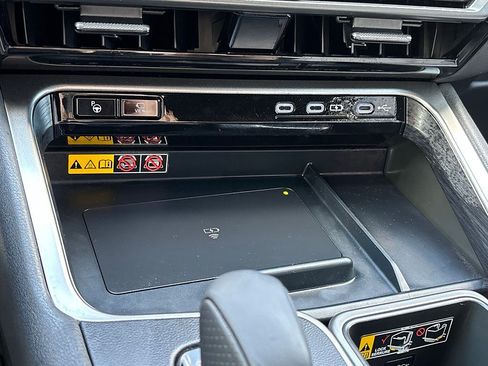 Used 2026 Lexus TX 500h AWD w/ Technology Package image 25