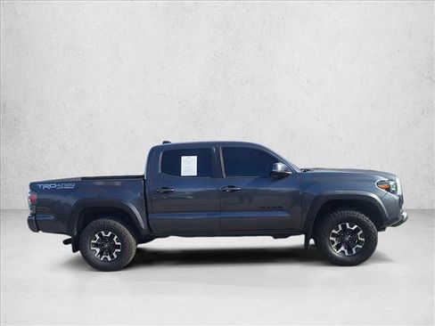 Used 2021 Toyota Tacoma TRD Off-Road image 4