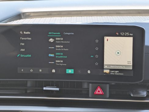 New 2026 Kia Carnival SX w/ SX Dark Edition Package FWD image 25