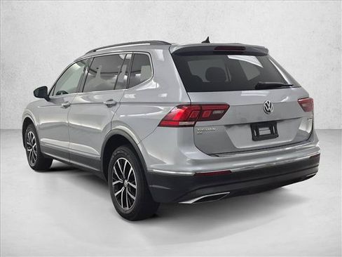 Used 2021 Volkswagen Tiguan SE AWD/4WD image 8