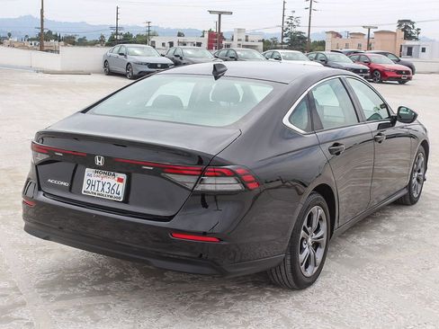 Certified 2023 Honda Accord EX image 6