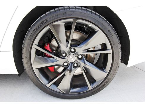 Used 2023 Genesis G70 3.3T w/ Sport Prestige Package image 30