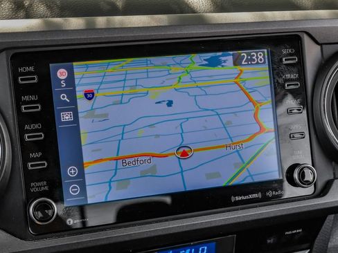 Used 2023 Toyota Tacoma TRD Sport AWD/4WD image 6