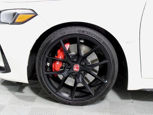 Used 2025 Honda Civic Type R image 38