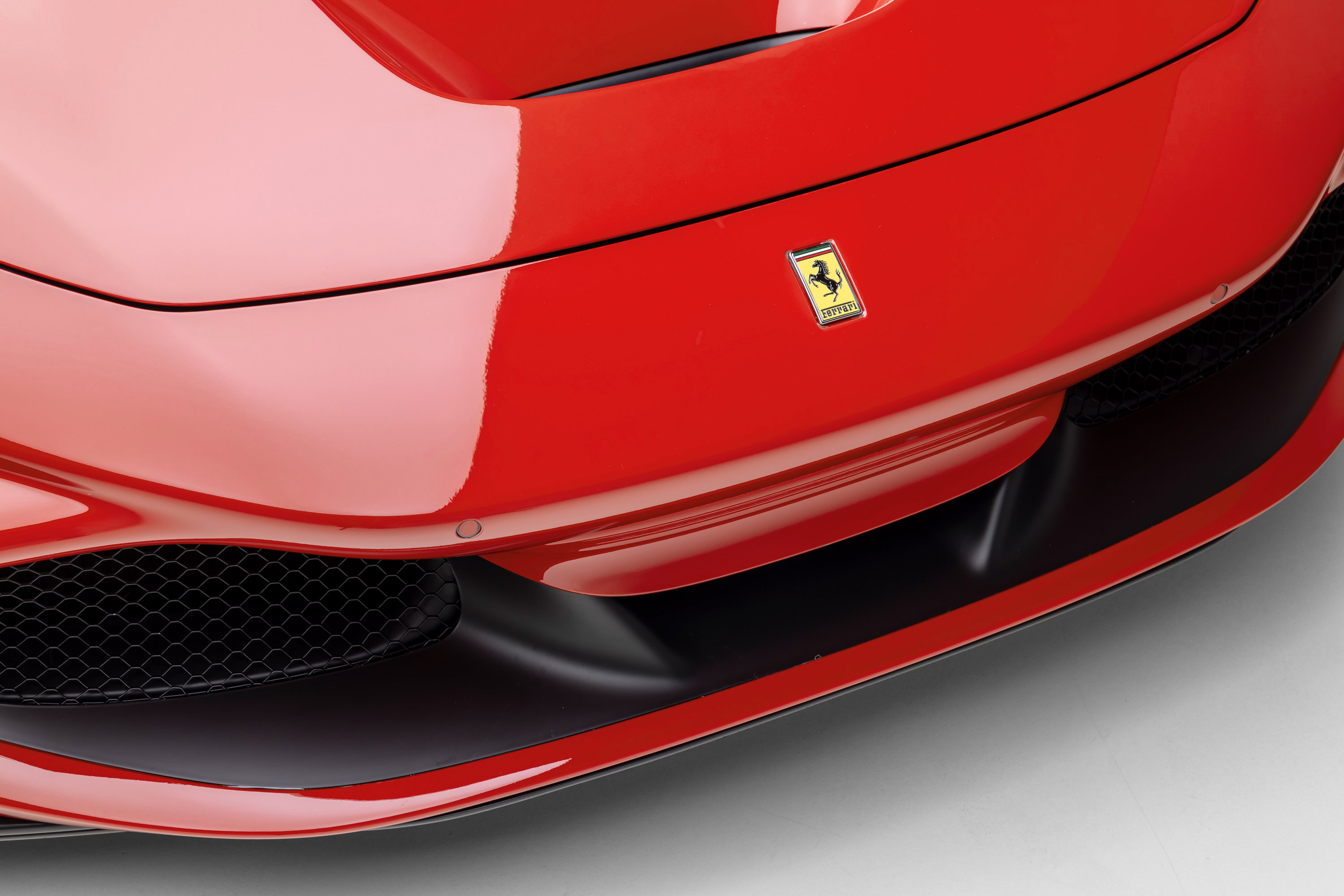 Certified 2022 Ferrari F8 Tributo RWD image 27