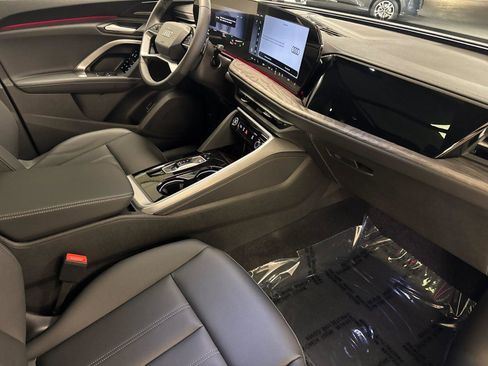 New 2026 Audi Q5 Premium AWD/4WD image 15