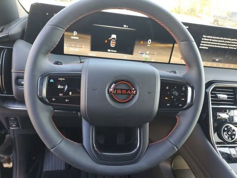 Certified 2025 Nissan Armada PRO-4X AWD/4WD image 14