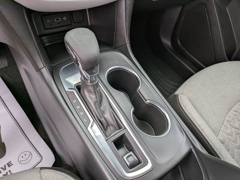Used 2024 Chevrolet Equinox LS w/ LS Convenience Package FWD image 25