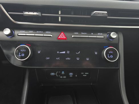 Used 2025 Hyundai Sonata SEL image 21