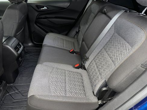 Used 2022 Chevrolet Equinox LT w/ LPO, Floor Liner Package image 17
