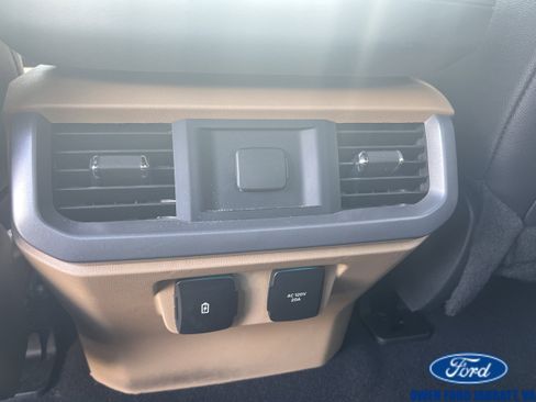 Used 2023 Ford F150 Lariat w/ Trailer Tow Package AWD/4WD image 13
