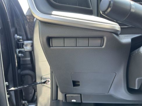 Used 2025 Nissan Kicks S w/ Charging Package AWD/4WD image 30