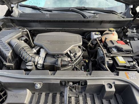 Used 2021 GMC Acadia SLT w/ Trailering Package image 16