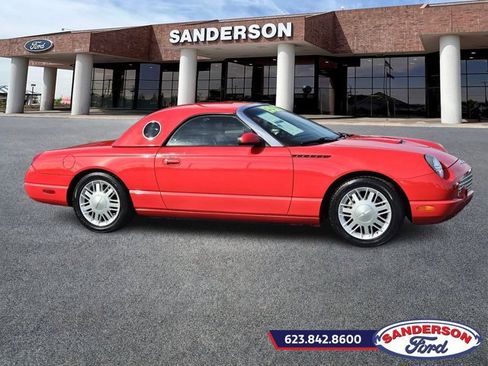 Used 2003 Ford Thunderbird Deluxe Convertible w/Hardtop image 2