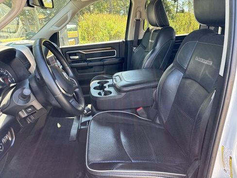 Certified 2023 RAM 2500 Laramie image 28