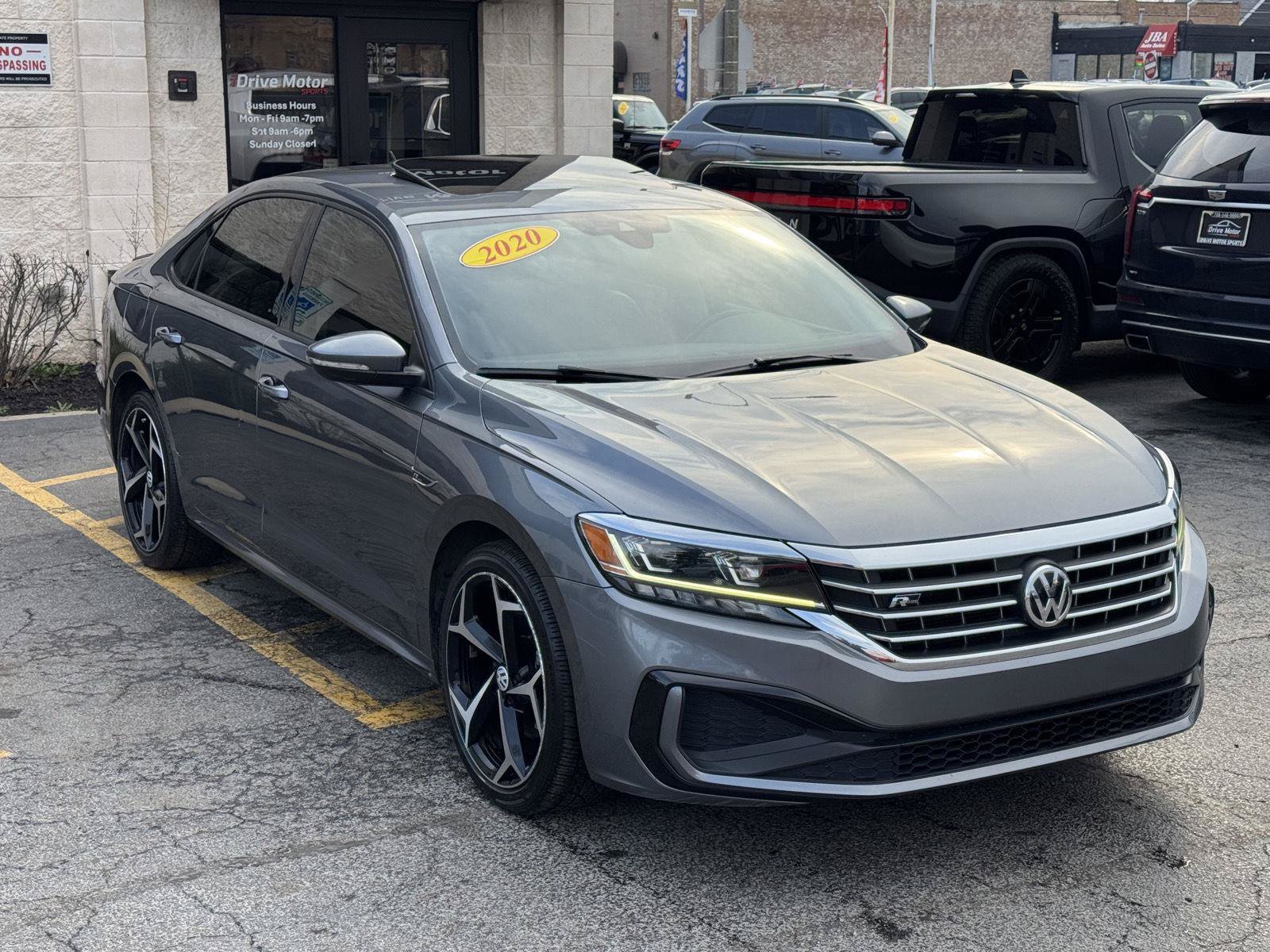 Used 2020 Volkswagen Passat 2.0T R-Line FWD image 11