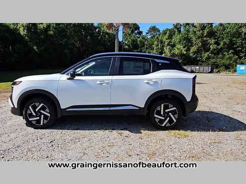 New 2026 Nissan Kicks SV image 26