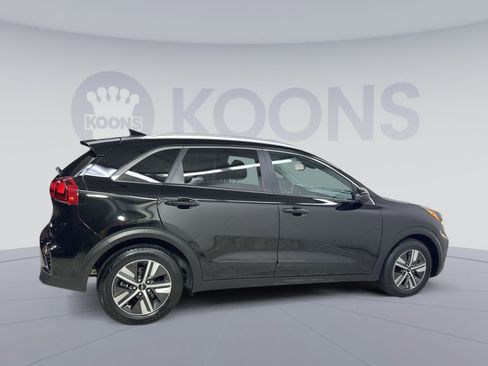 Used 2022 Kia Niro LXS FWD image 21
