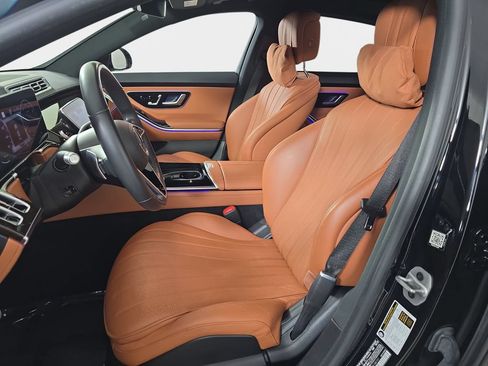 Used 2023 Mercedes-Benz S 500 4MATIC image 18