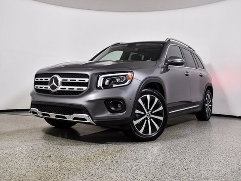 Certified 2023 Mercedes-Benz GLB 250 image 2