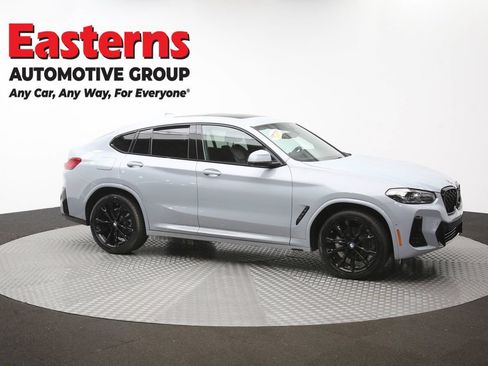 Used 2023 BMW X4 xDrive30i w/ M Sport Package AWD/4WD image 49