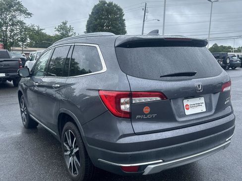 Used 2019 Honda Pilot Touring image 6