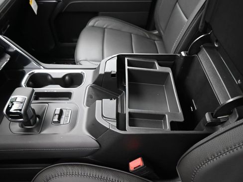 New 2026 GMC Sierra 1500 Denali AWD/4WD image 18